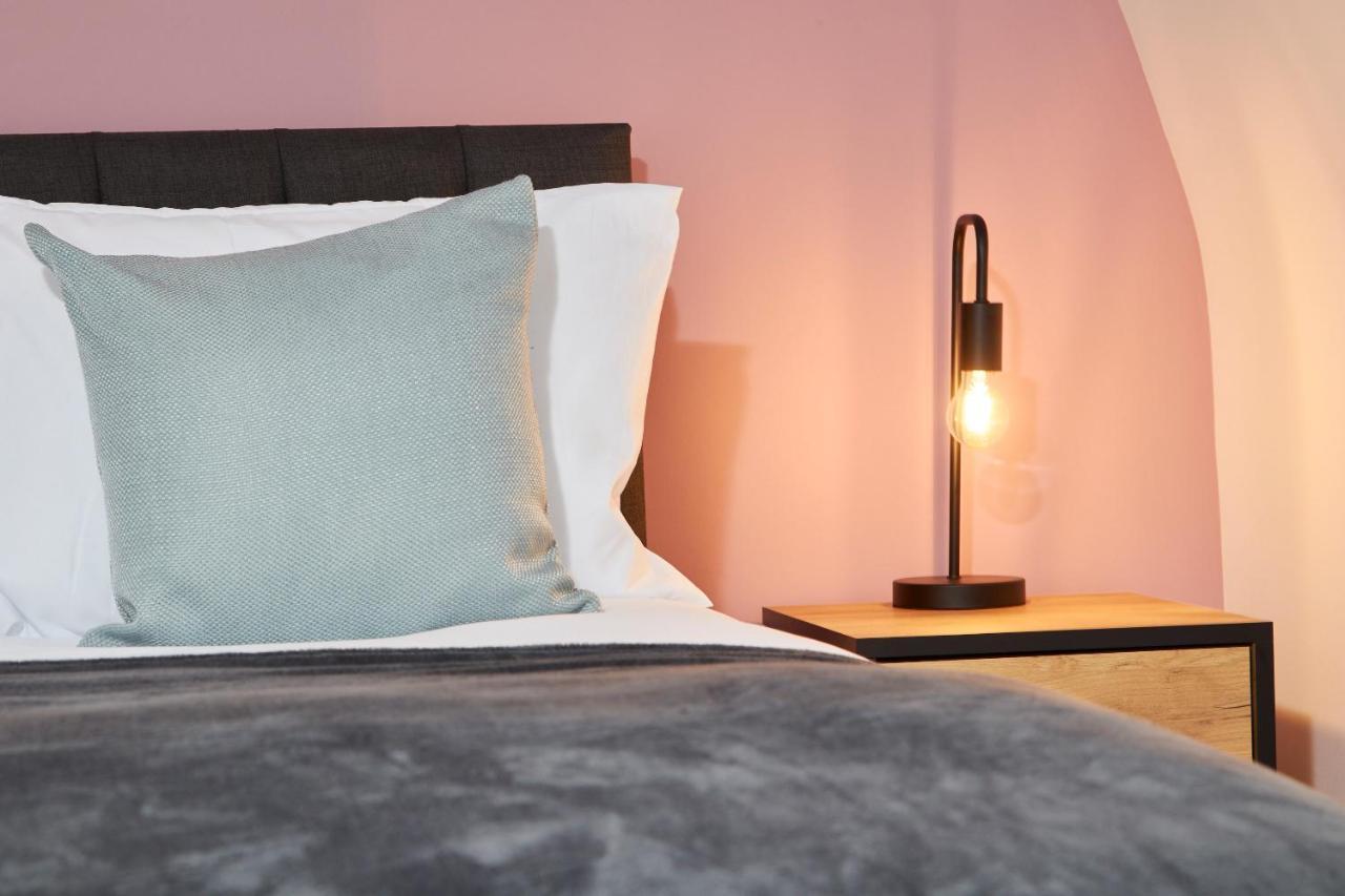 Holiday home Wonderful In With Garden - Sleeps 8 Bath